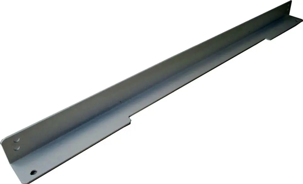 Metallischer Versteifungswinkel, robust, in silberner Farbe, zur Stabilisierung und Unterstützung in Konstruktionsanwendungen, Marke Wolf.
